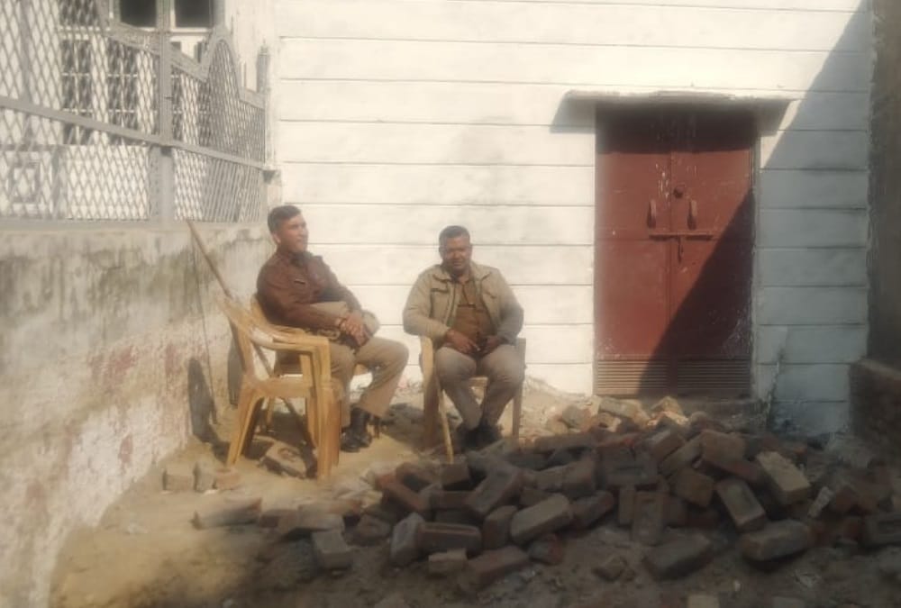 Roorkee News: Bloody Conflict  between two Groups for possession of road