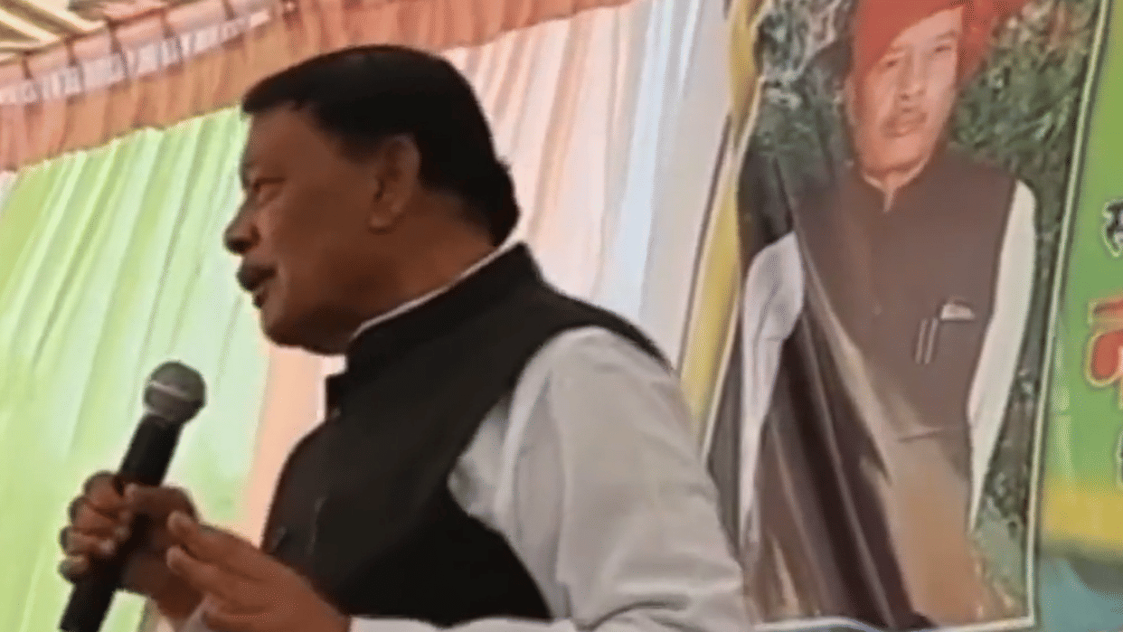 Minister's absurd words: Bisahulal Singh said - Thakur-Thkar people keep women locked in the rooms, take them out!