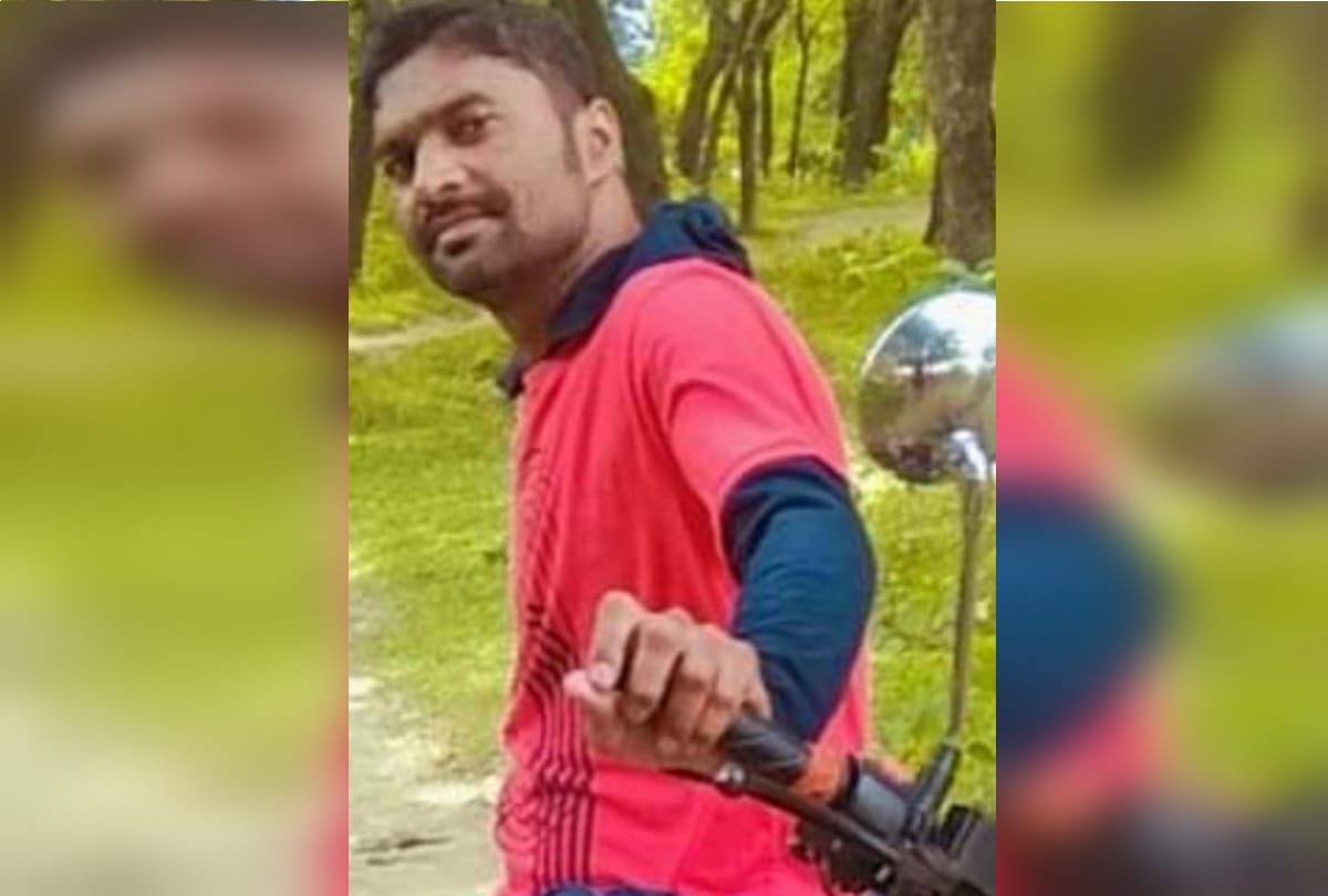 Ex-serviceman body found in a semi-naked in Room at deoria