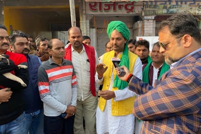 UP Assembly Election 2022 Etah Chai Par Chunavi Charcha Coverage News Updates In Hindi