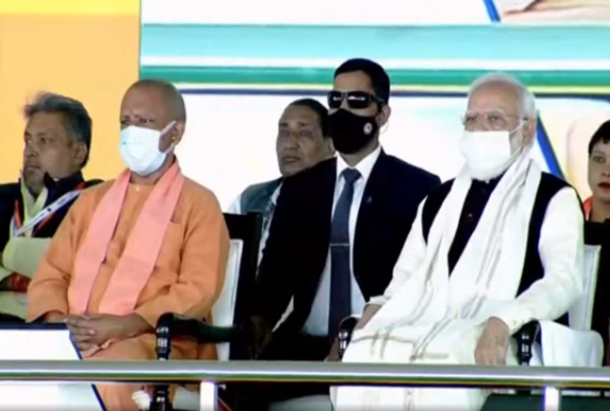 पीएम मोदी और सीएम योगी