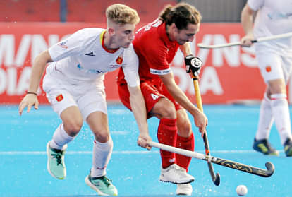 स्पेन और अमेरिका की टीमें