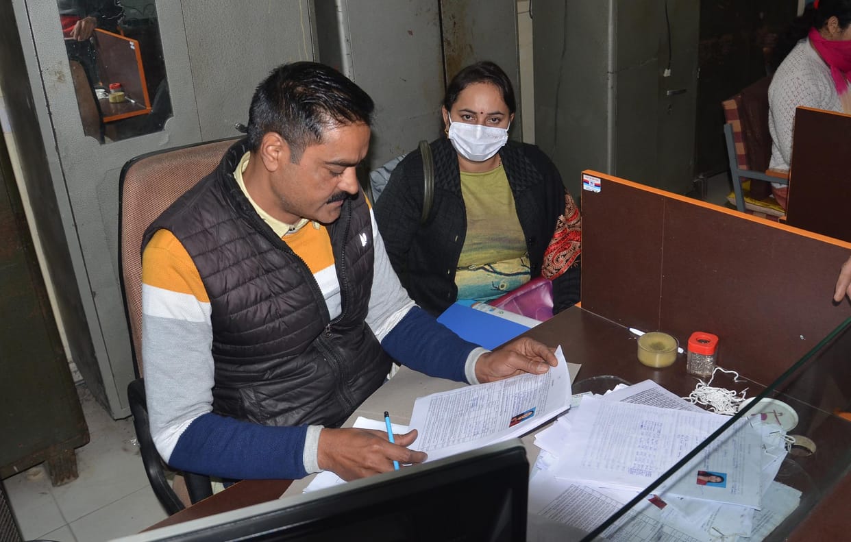 186 candidates sit in interview for drawing teacher