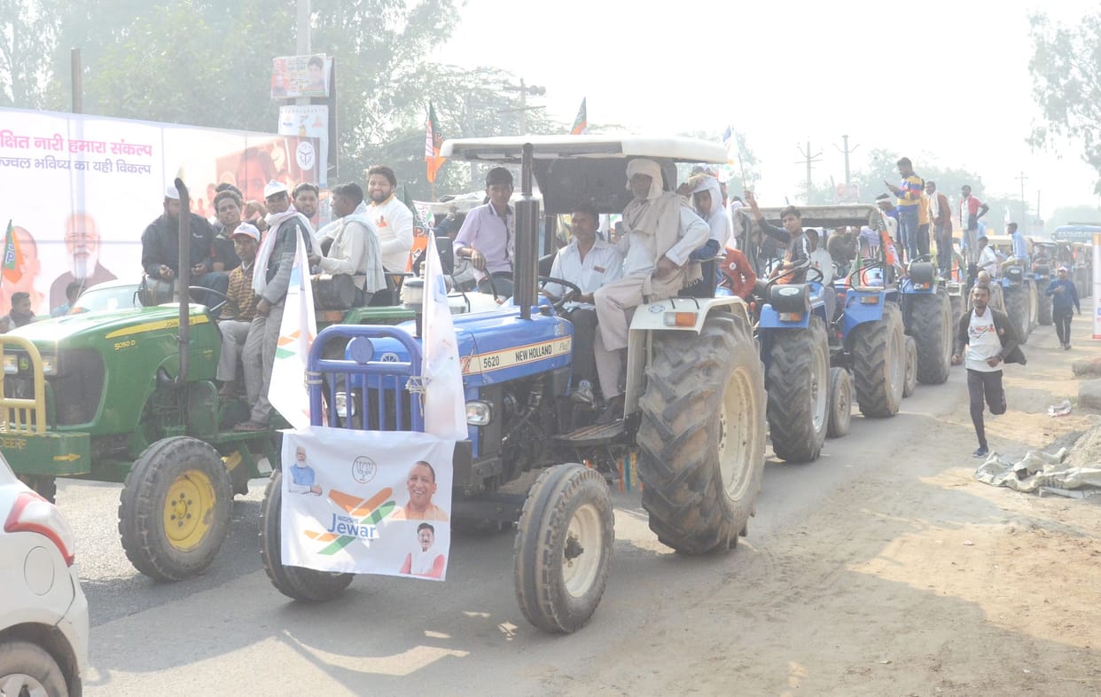 To be a part of history, the crowd reached Jewar village from far away
