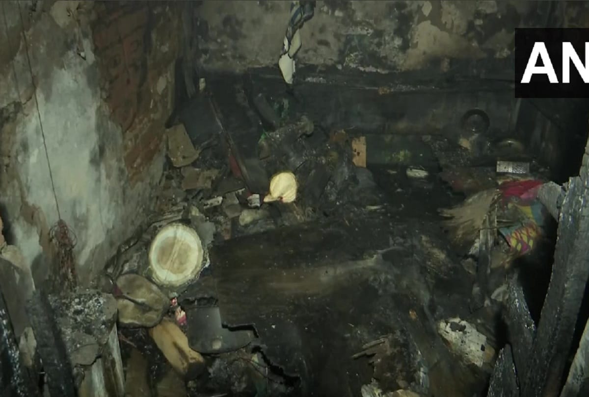 One dead in a late-night fire incident at a house in GB road area of delhi