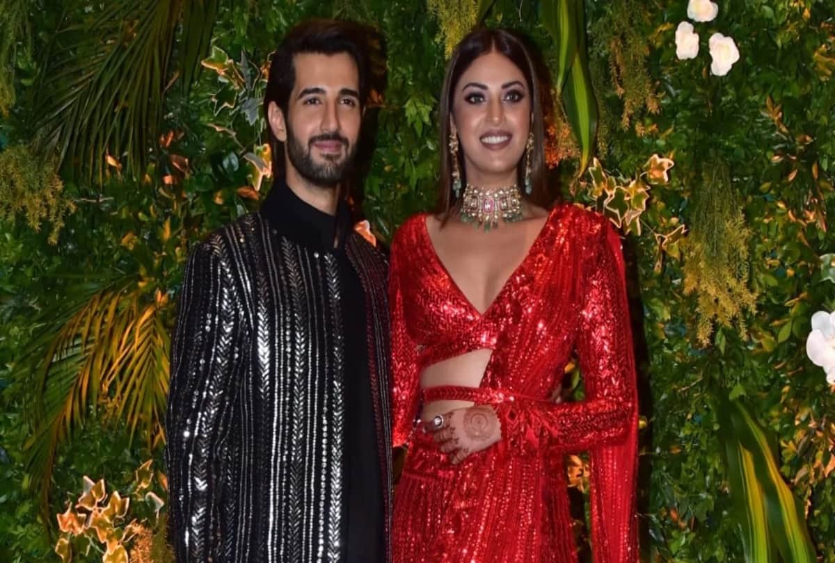Social media: Anu Ranjan shares daughters wedding picture Alia Bhatt was seen spending time wearing glasses by the poo