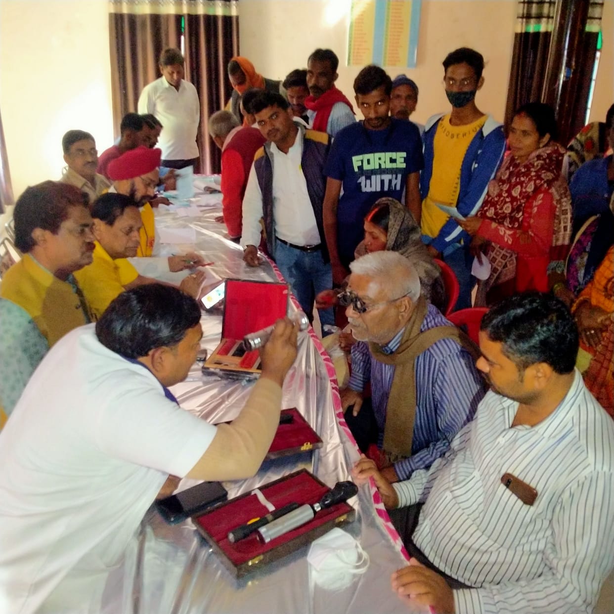 14 patients will have cataract operation