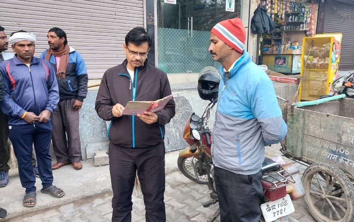 85 scavengers found absent under joint commissioner's inspection, salary will be deducted