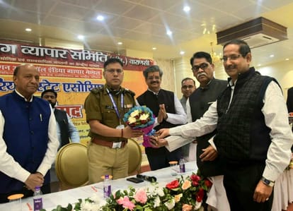 Varanasi Police Commissioner said city is to be made jam-free not challan free traffic system will be better with your cooperation