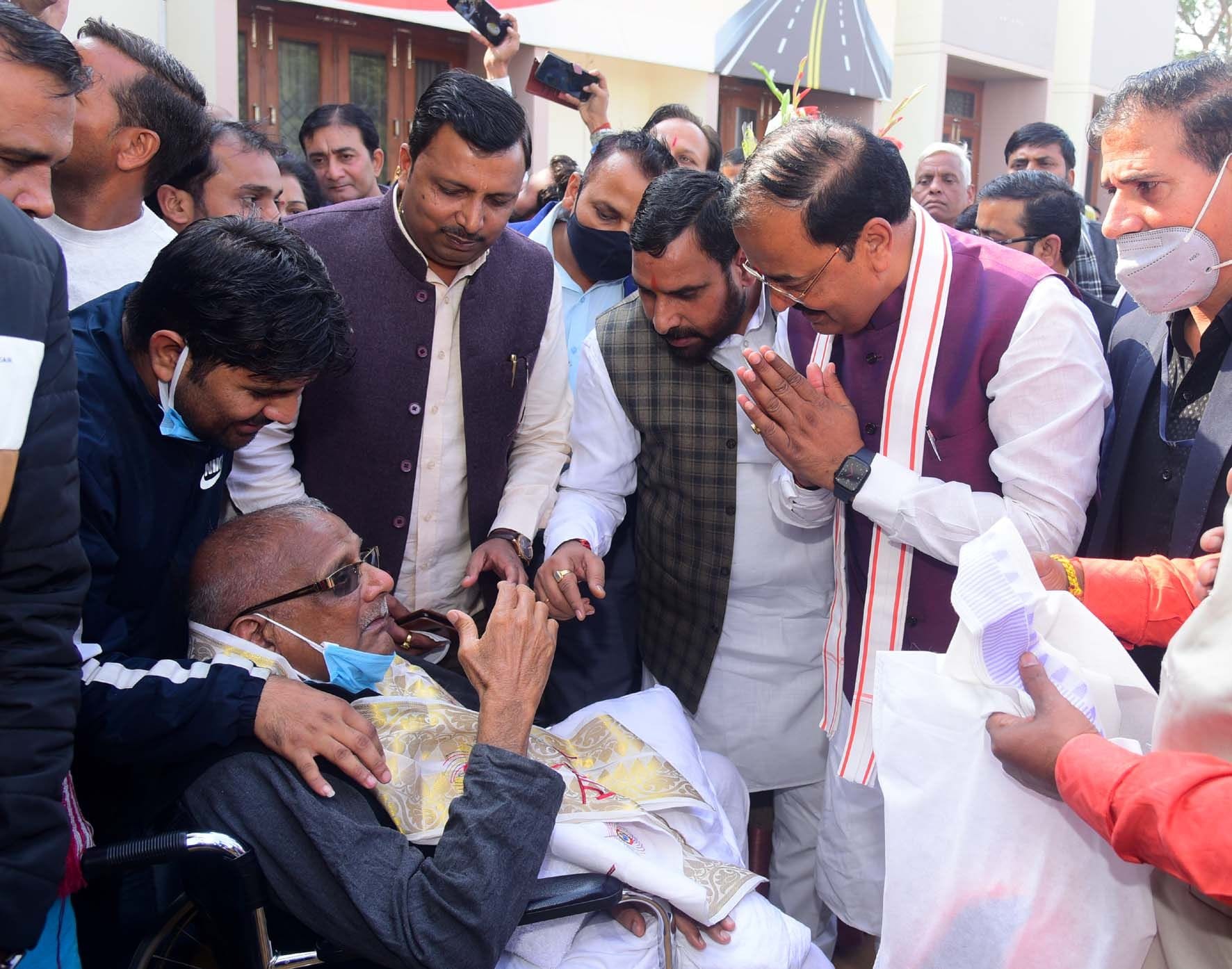 60 percent vote is ours, 40 percent divided also: Maurya