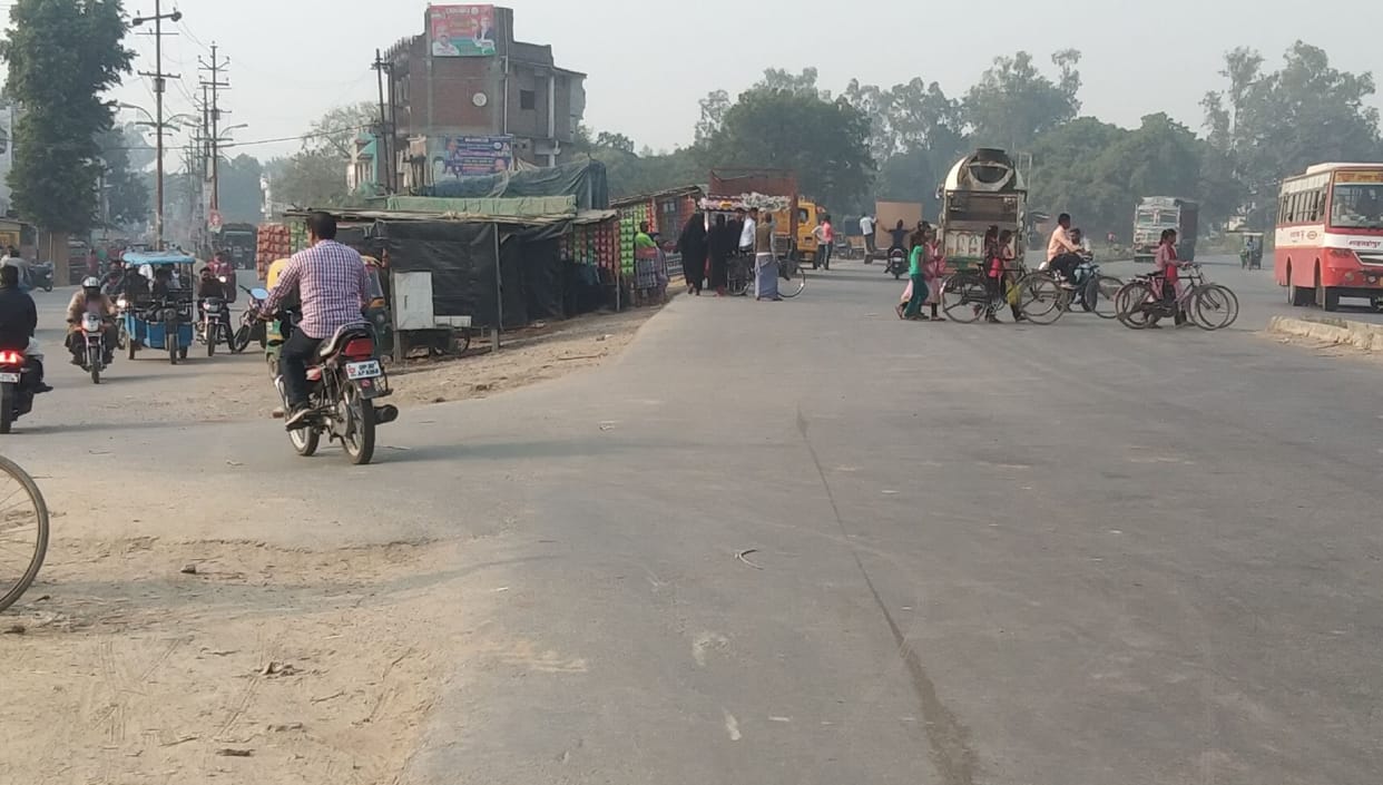 no indicators, highway