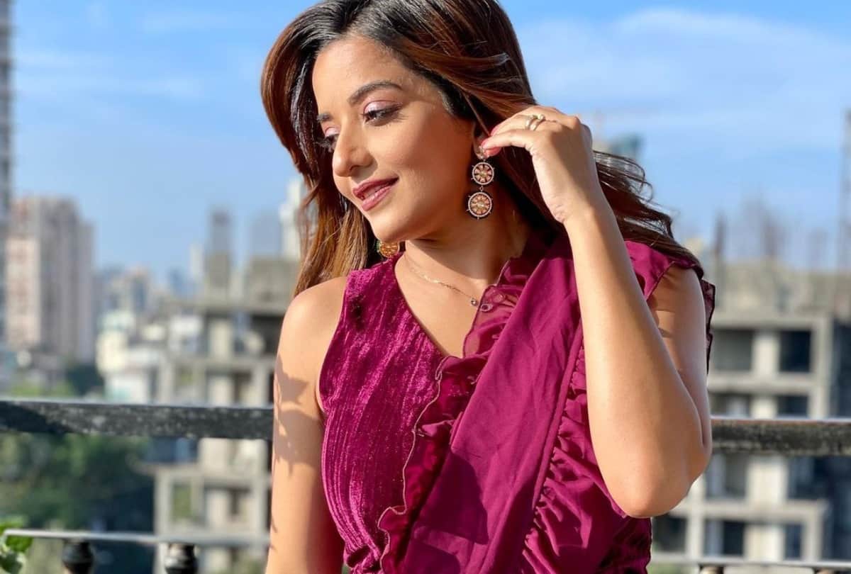 Top 5 Bhojpuri Actresses Look Stylish and fashionable In Real Life Photos