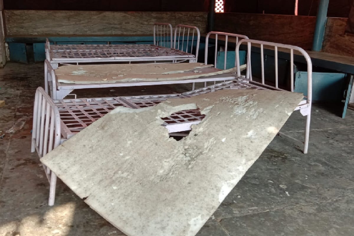 Saharanpur Amar Ujala Live: Negligence has to the fore in District Hospital and District Women Hospital and see photos