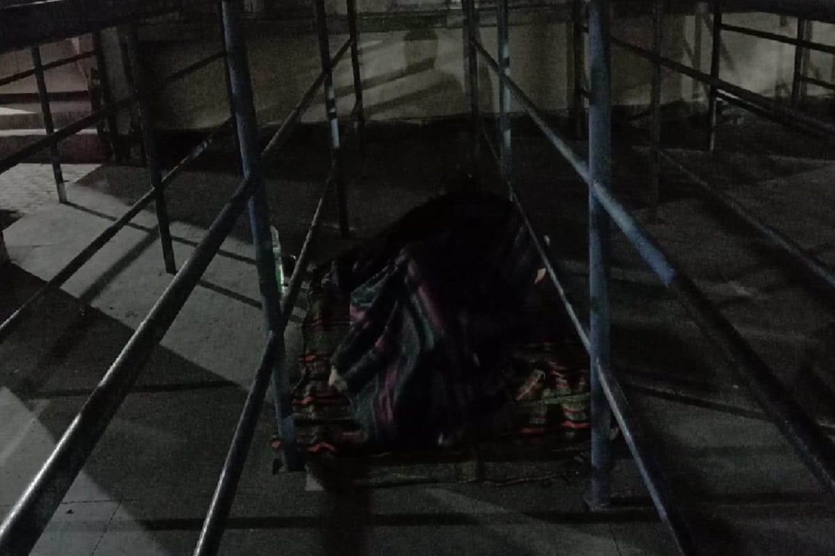 Saharanpur Amar Ujala Live: Negligence has to the fore in District Hospital and District Women Hospital and see photos