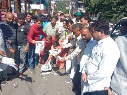 Minister's absurd words in MP: In Ujjain, Karni Sena warned by burning an effigy - wherever they are seen, the minister will blacken their faces ... will complain to the Women's Commission
