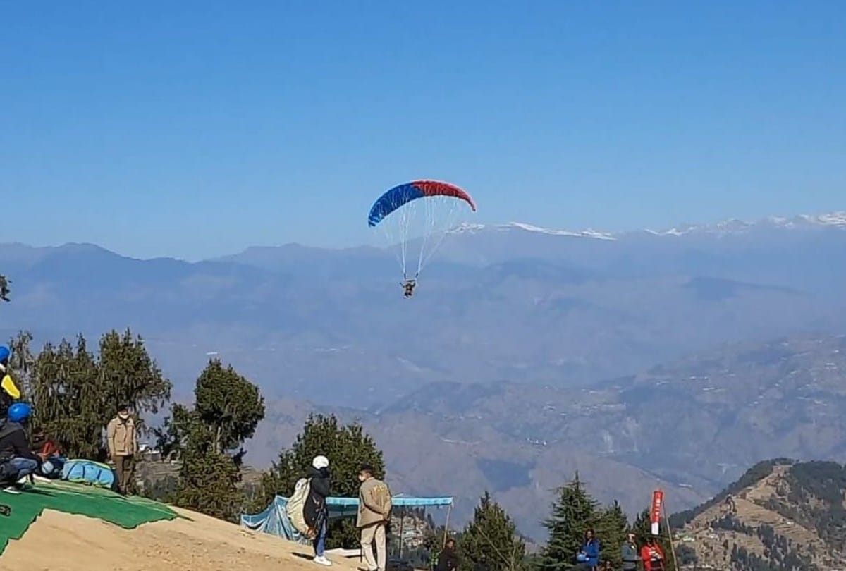 Himalayan Monal National Aerofest 2021 inaugurated in Khajjiar chamba himachal pradesh