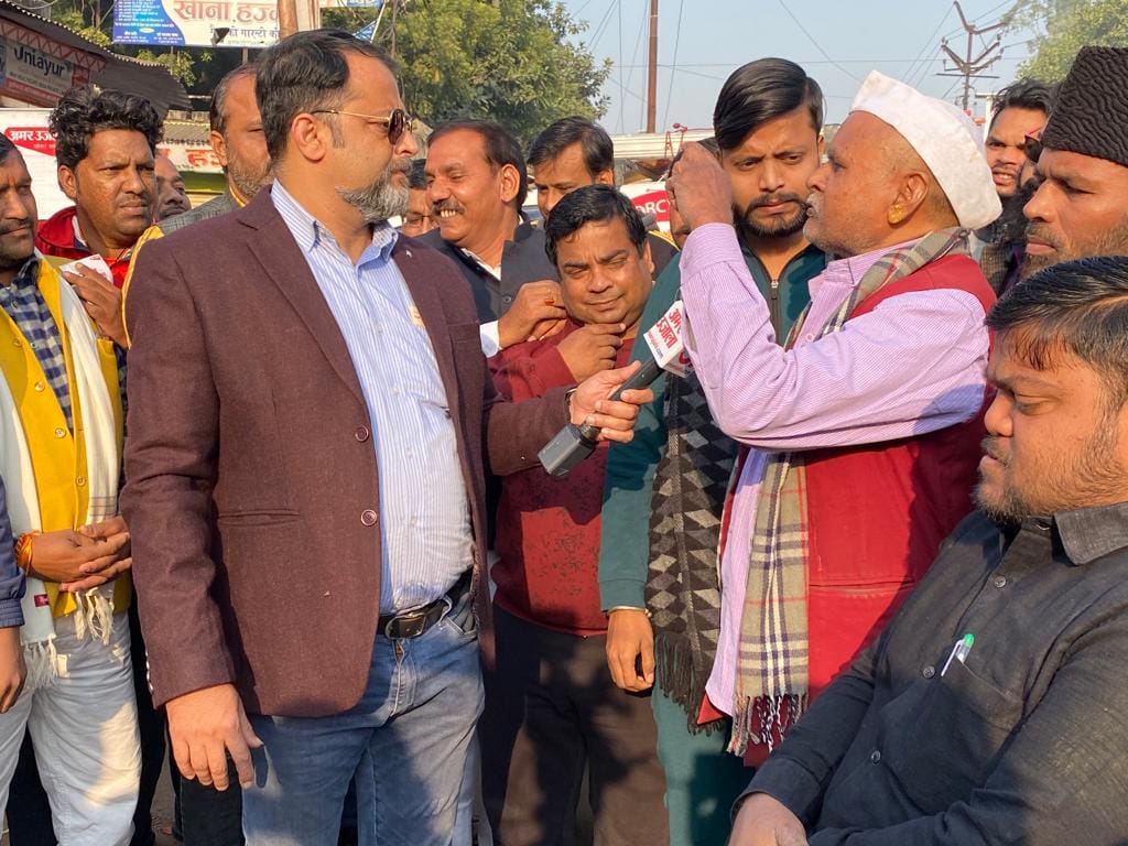 UP Assembly Election 2022 Firozabad Chai Par Chunavi Charcha Coverage News Updates In Hindi