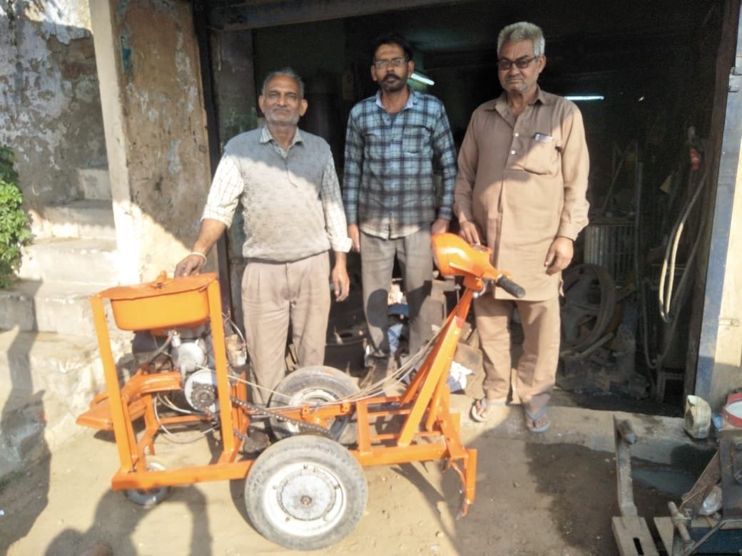 gurudev built mini tractor from 15 thousand rupees