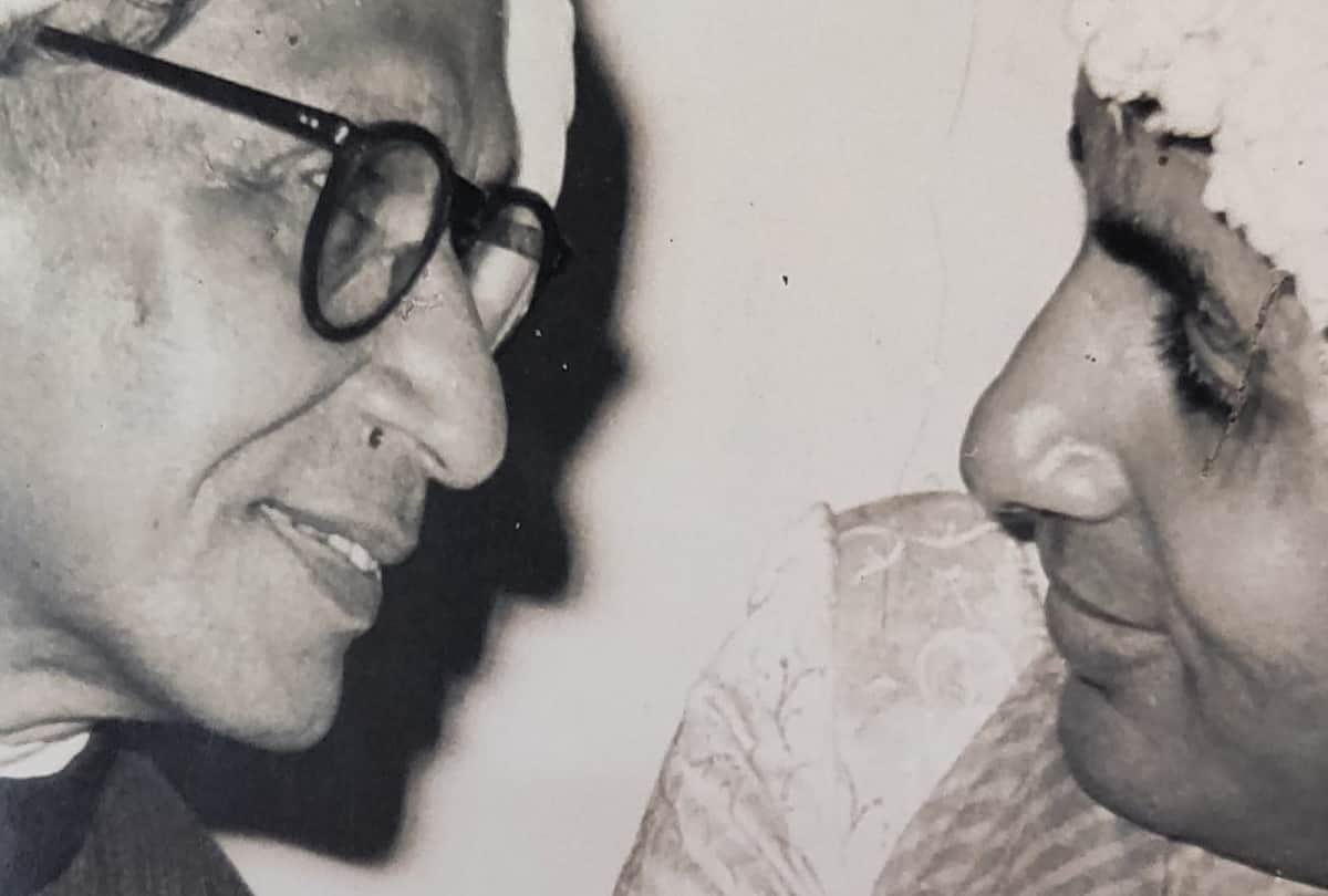 Amitabh Bachchan shares unseen pics of father Harivansh Rai Bachchan on his 114th birth anniversary