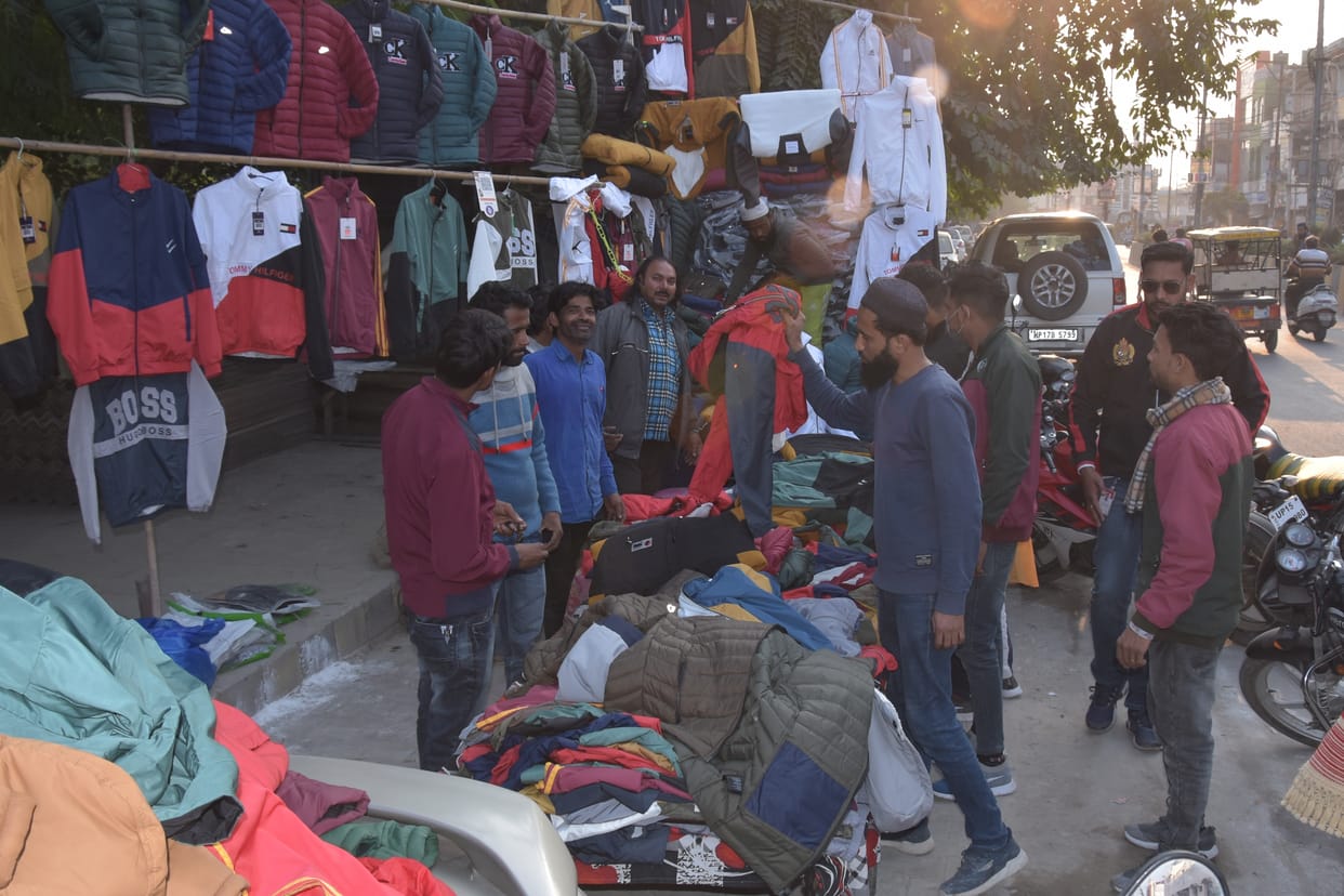 clothing business warmed in winter