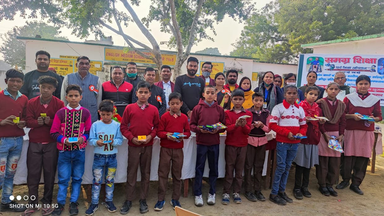 Aas Mohammad and Arsh run fastest in hundred meters race