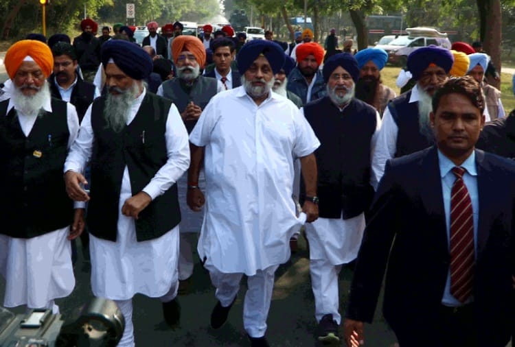 Shiromani Akali Dal chief Sukhbir Badal leveled serious allegations against CM Charanjit Channi and Harish Chaudhary 