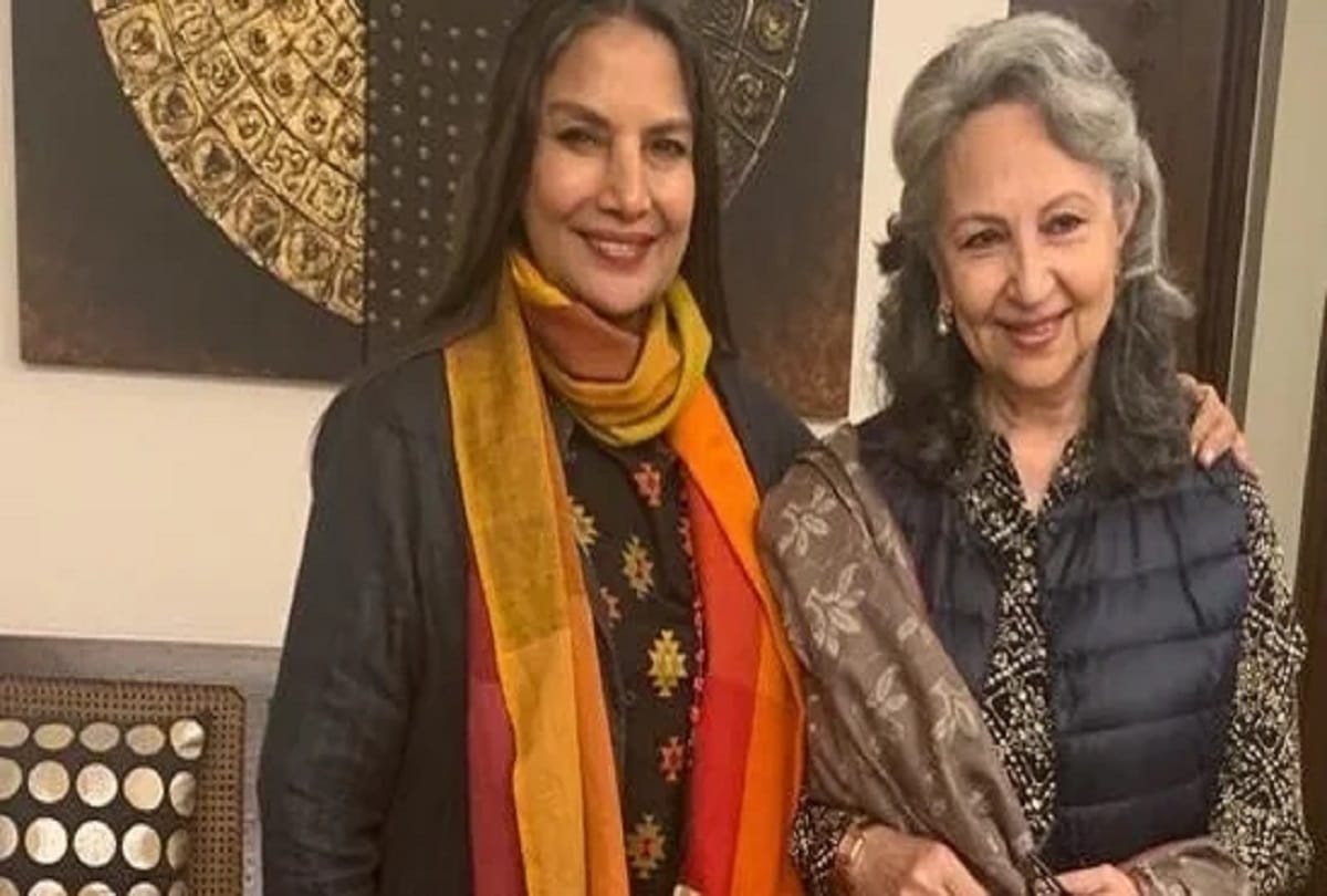 Shabana Azmi and Sharmila Tagore have a reunion in Delhi see pic