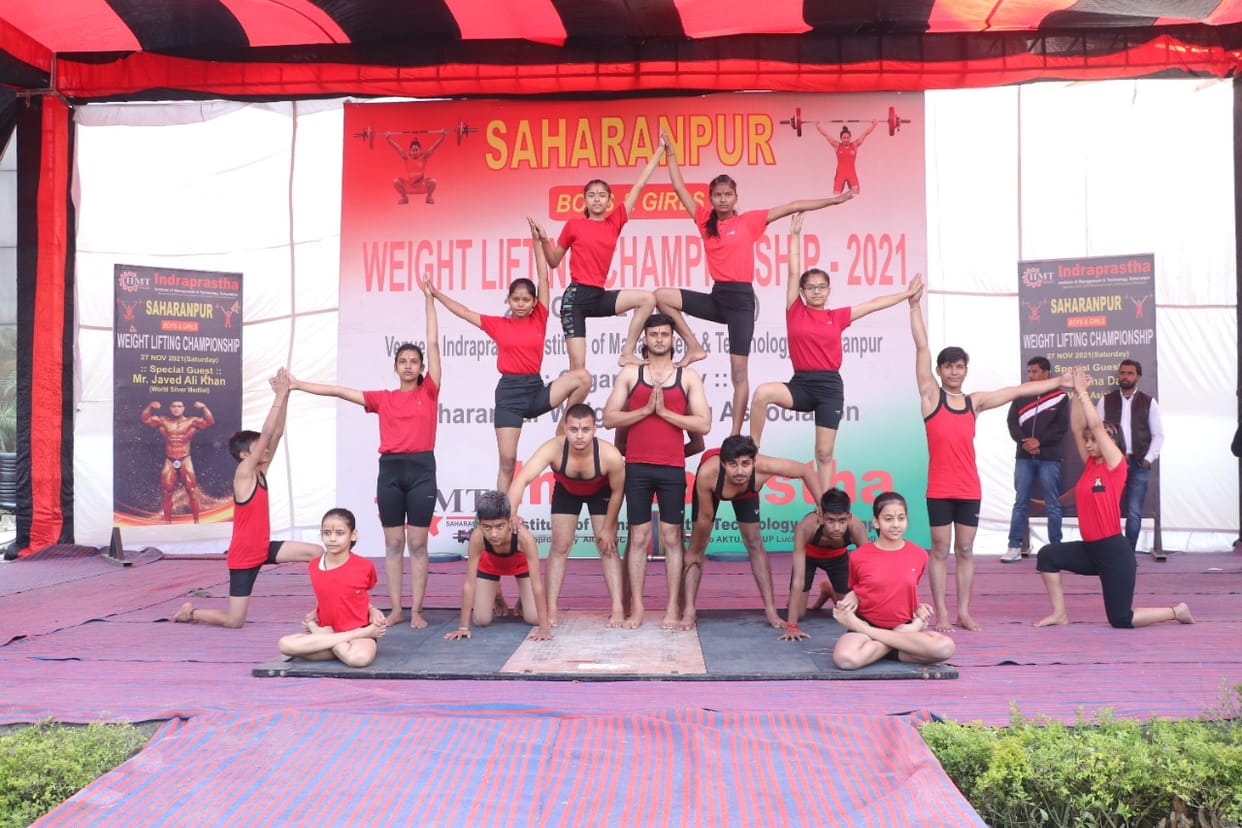 Players showed strength in weight lifting