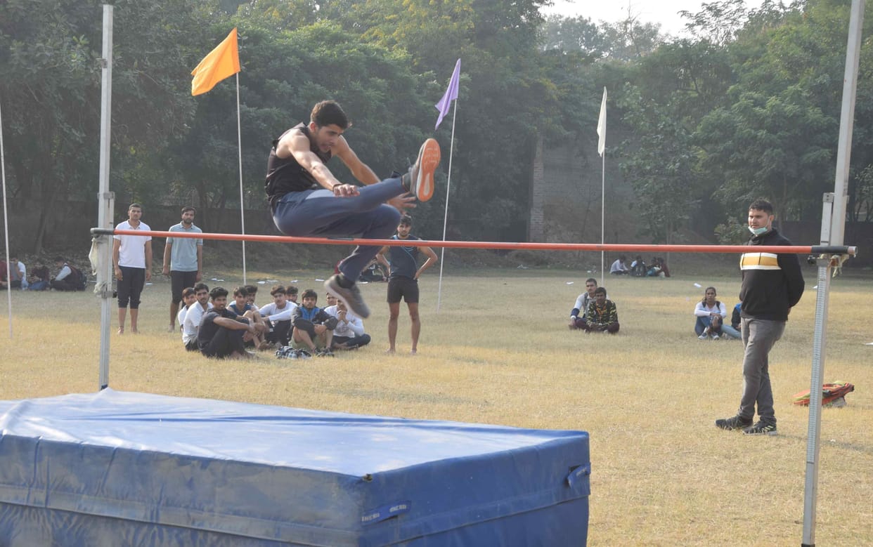 Sports is better for health and brighter future: Dr. Khayalia