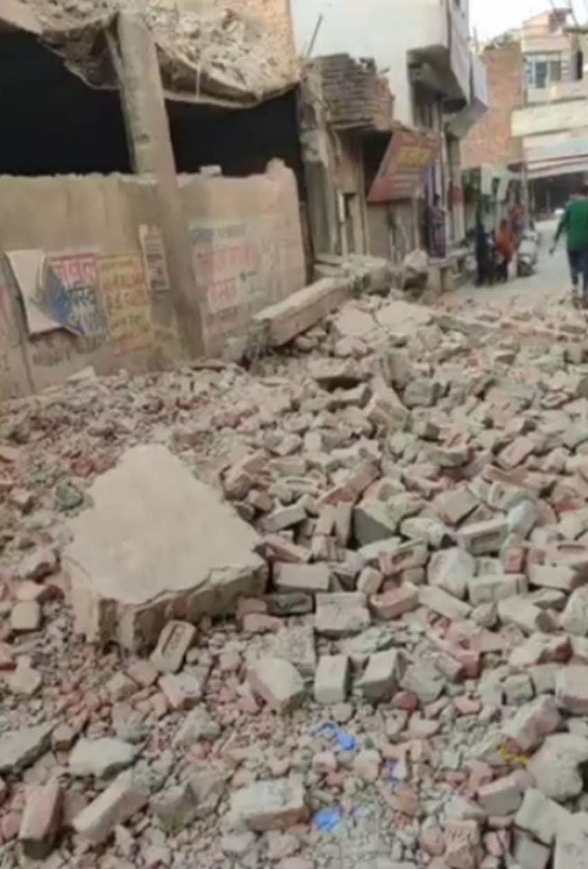 Debris fell while demolishing factory, three houses destroyed