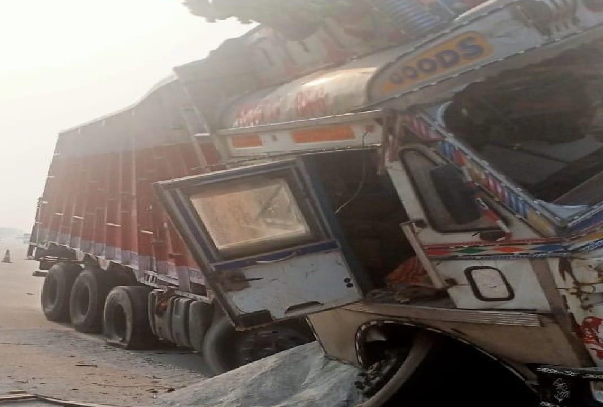 two killed in road accident on Yamuna Expressway in mathura