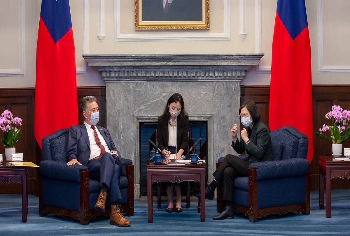 China: US five lawmakers visit Taiwan and met President Tsai Ing wen