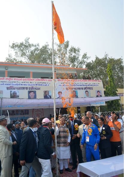 Haryana's 100 year old Rambai ran with three generations, took part in long jump in varanasi