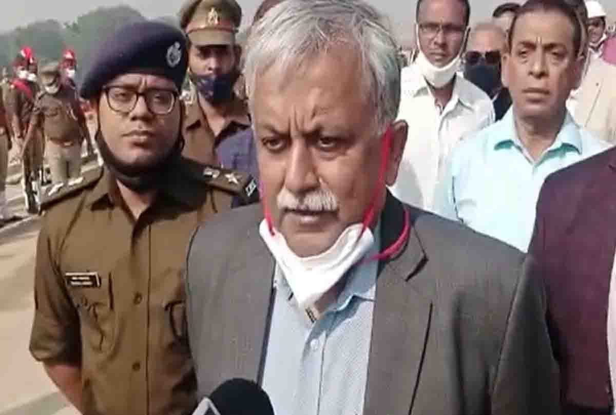 Additional Chief Secretary Awanish Awasthi arrived to inspect the construction site of Bundelkhand Expressway