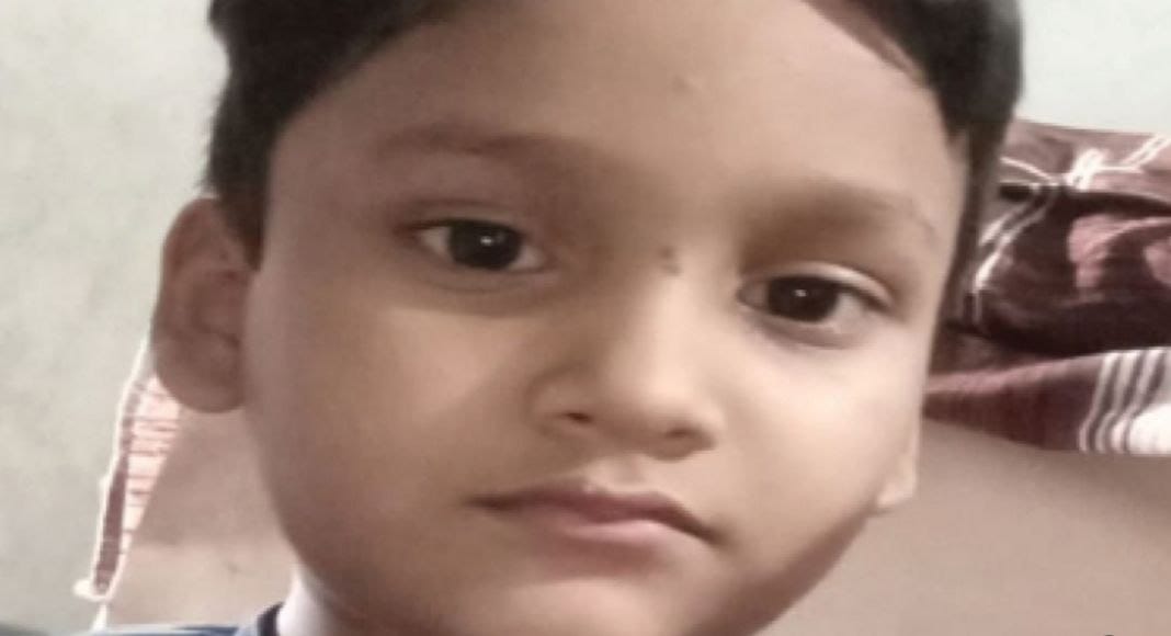 Incident in Indore: Hot milk went into the respiratory tract of a six-year-old child, died during treatment