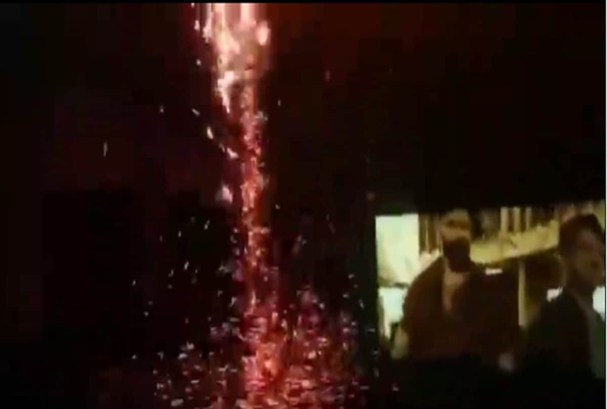 Salman Khan Shares video of bursting crackers during Antim The Final Truth screening requests fans not to do so