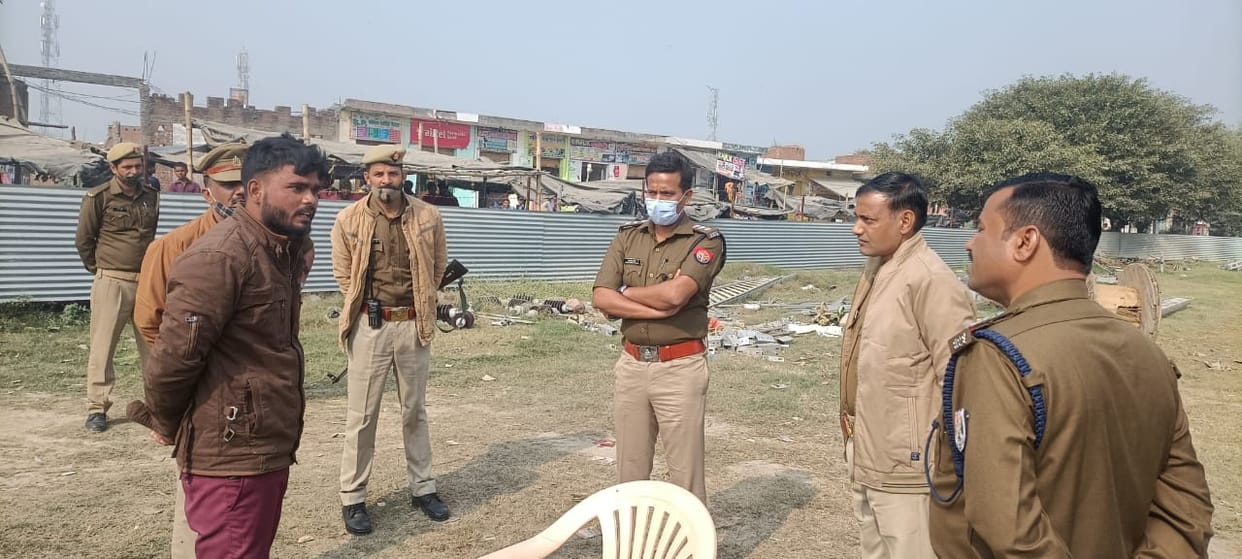 In room with hands and feet of security guard tied miscreants took away the copper wire