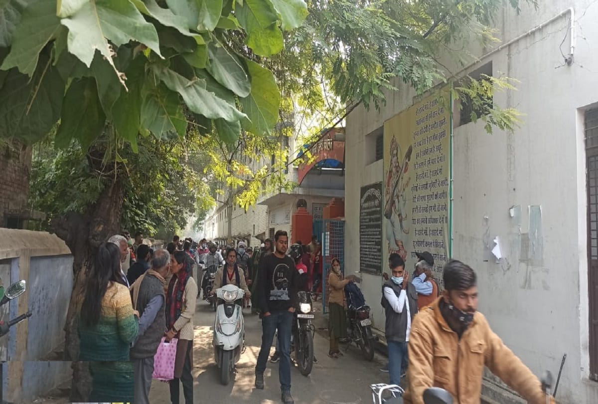 UP TET exam canceled chaos at exam centers heavy police force deployed