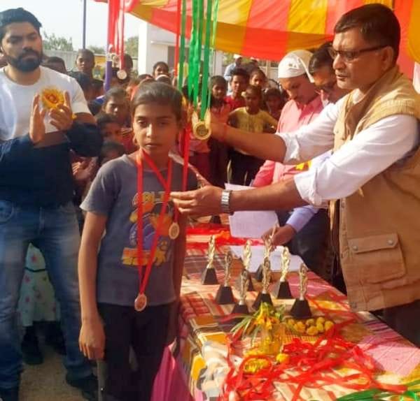 Nisha and Kuldeep topped in 200 meters race