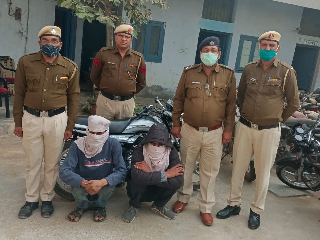 Two bike riders arrested with 260 grams of heroin worth Rs 26 lakh and cash worth Rs 66 thousand 500