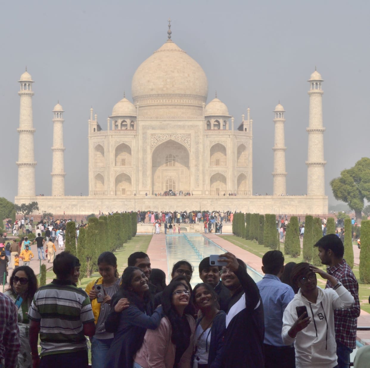Two ticket counters open at Taj Mahal, one will open at other monuments