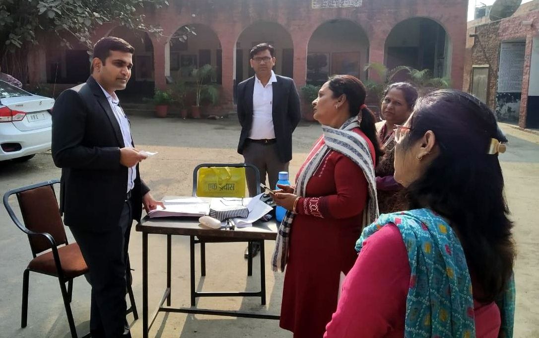 DC inspected the work being done related to votes at the polling stations