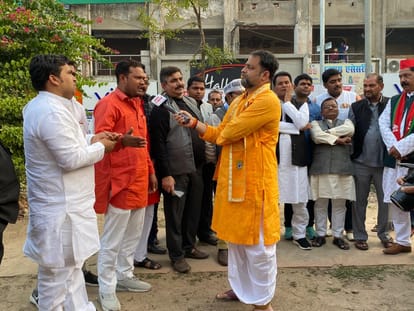 UP Assembly Election 2022 mathura Live Debates And Discussions Coverage News Updates In Hindi