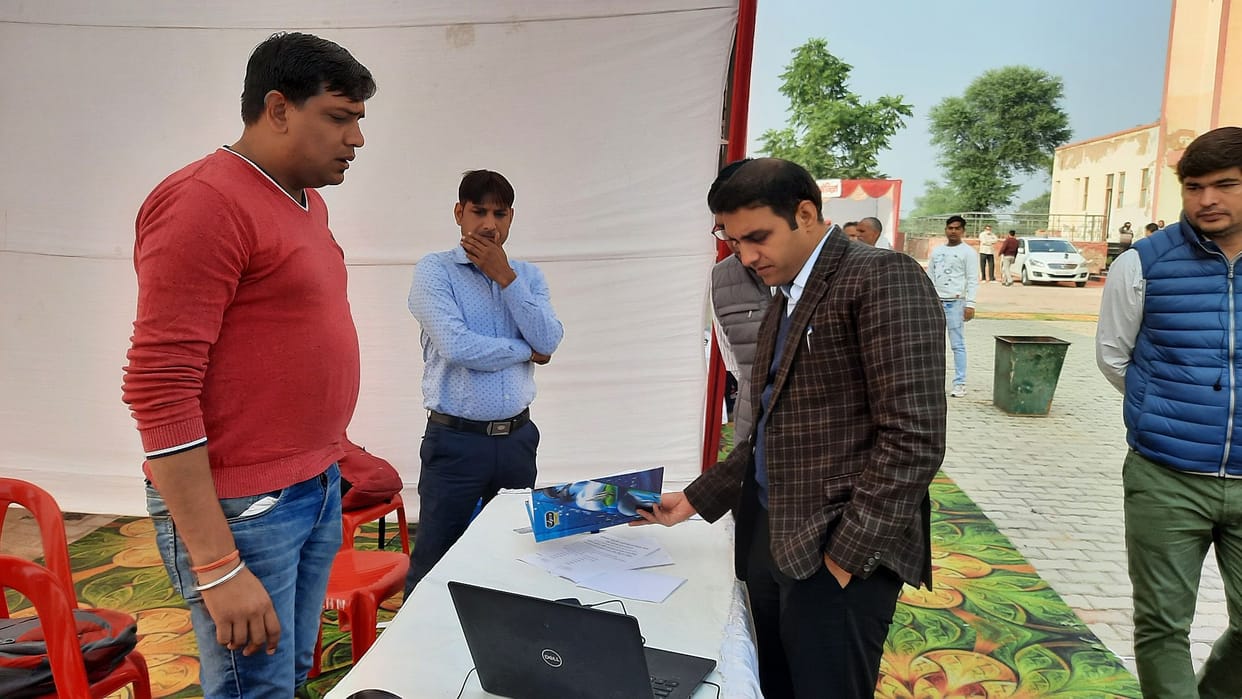 Invitations sent to one thousand people to attend the Antyodat fair, reached 300