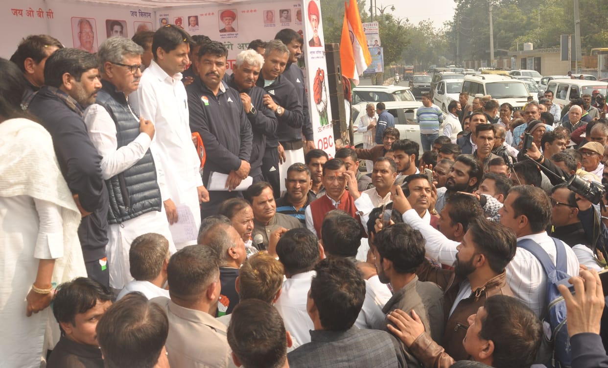 Jyotiba Phule's contribution in the field of social reform and education is unforgettable: Deependra