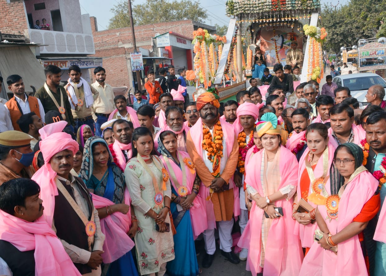 Jhalkari Bai procession taken out with pomp in the city