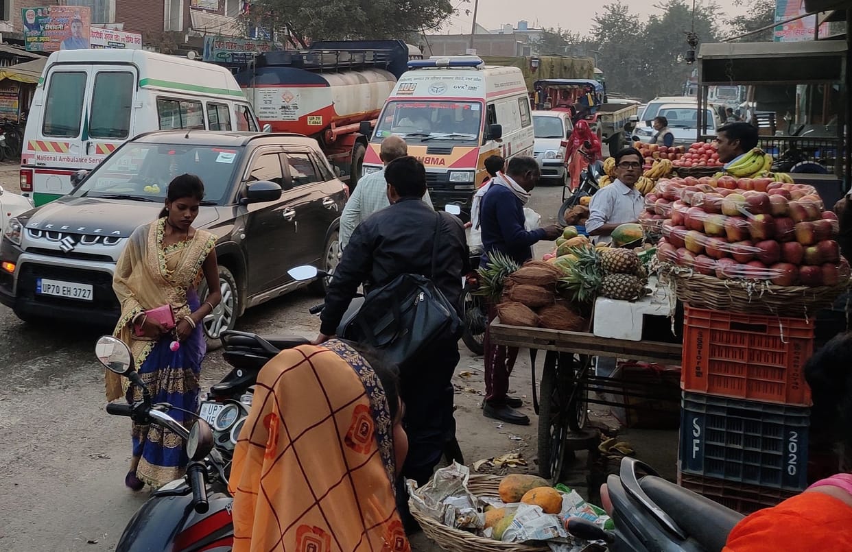 fathepur news,encroachment taken pavement