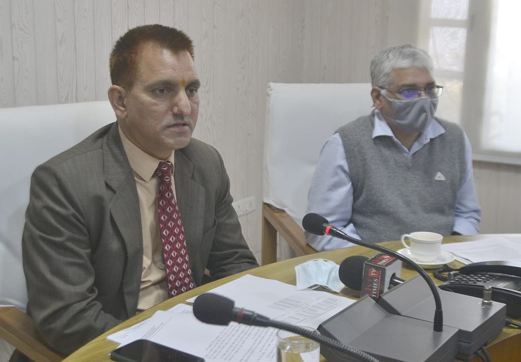 in sirmaur people vaccinated till 3 december-said dc