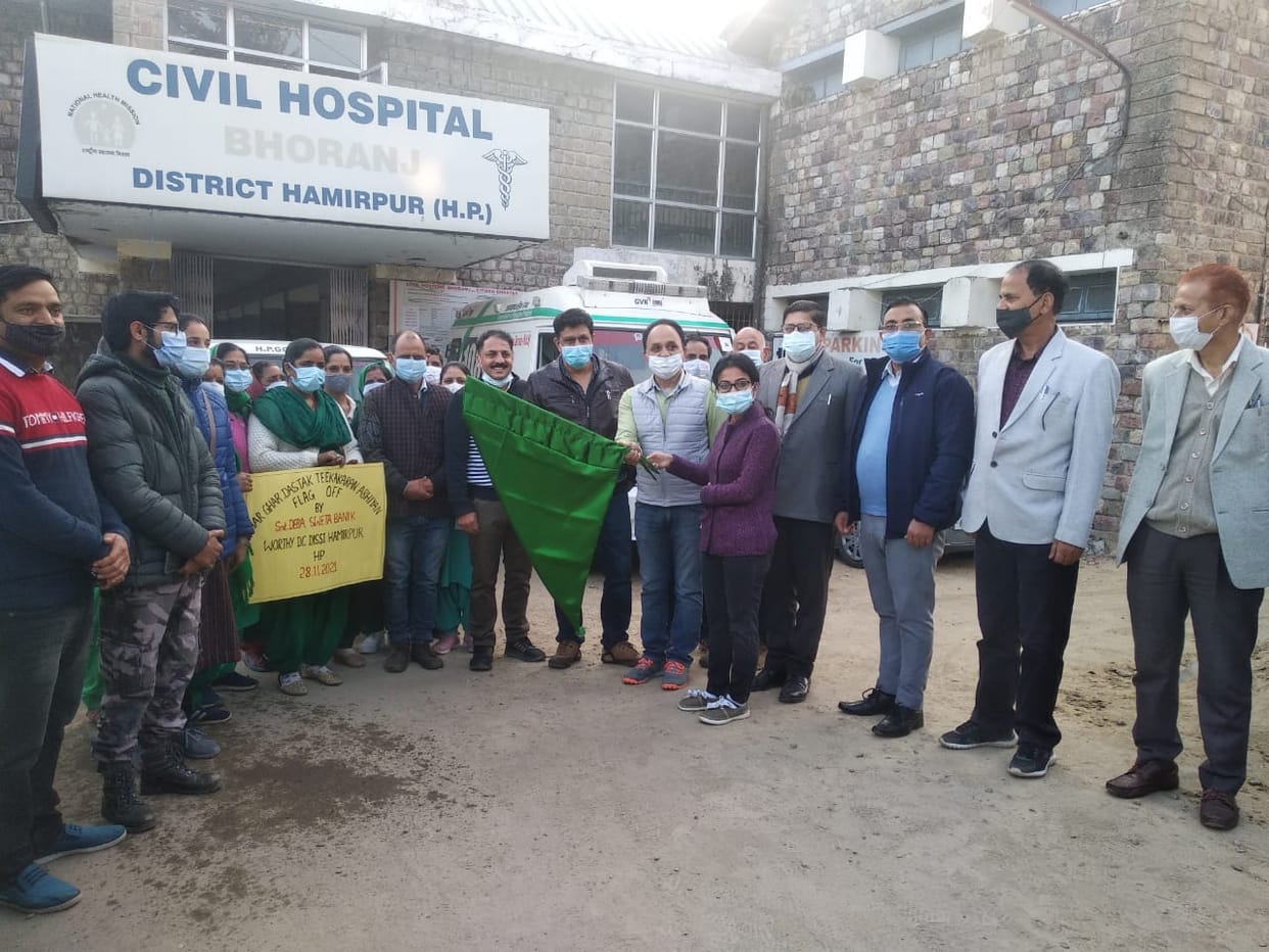 DC flags off vehicle at Bhoranj for 100 percent vaccination target