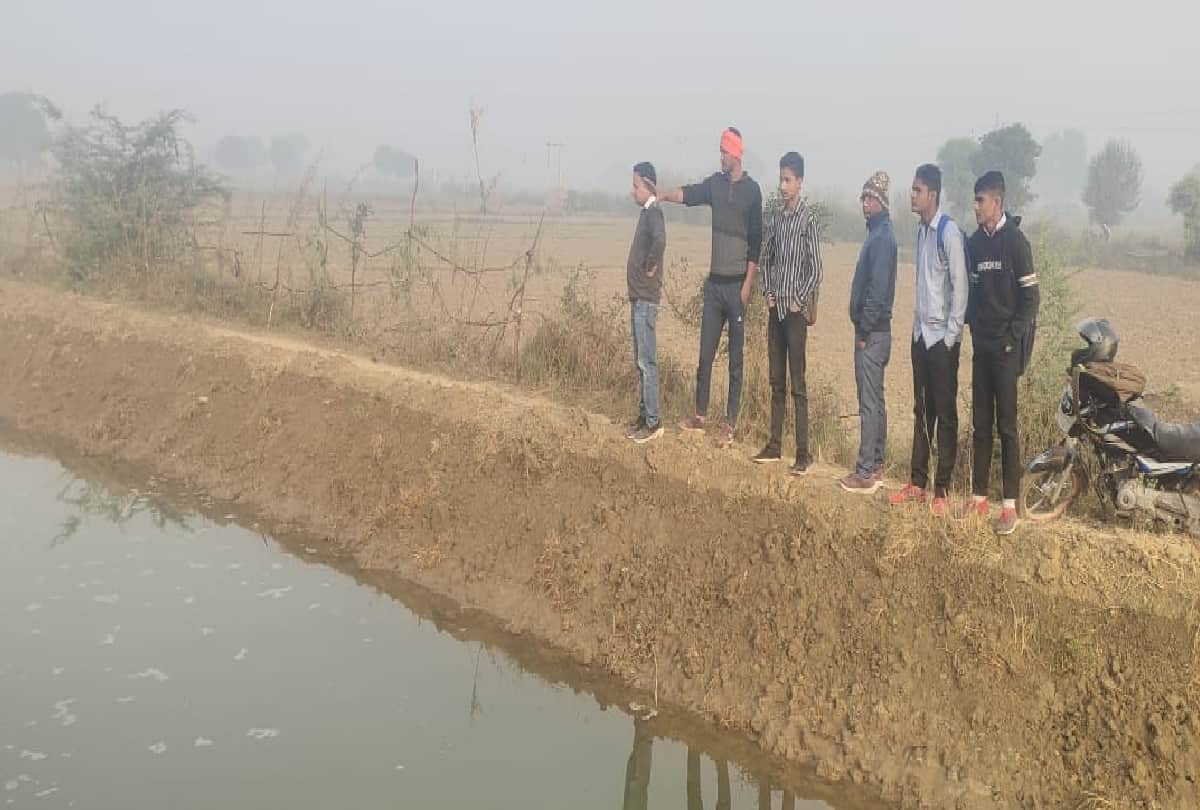 hundreds of bighas of crops submerged due to chambal canal break in agra